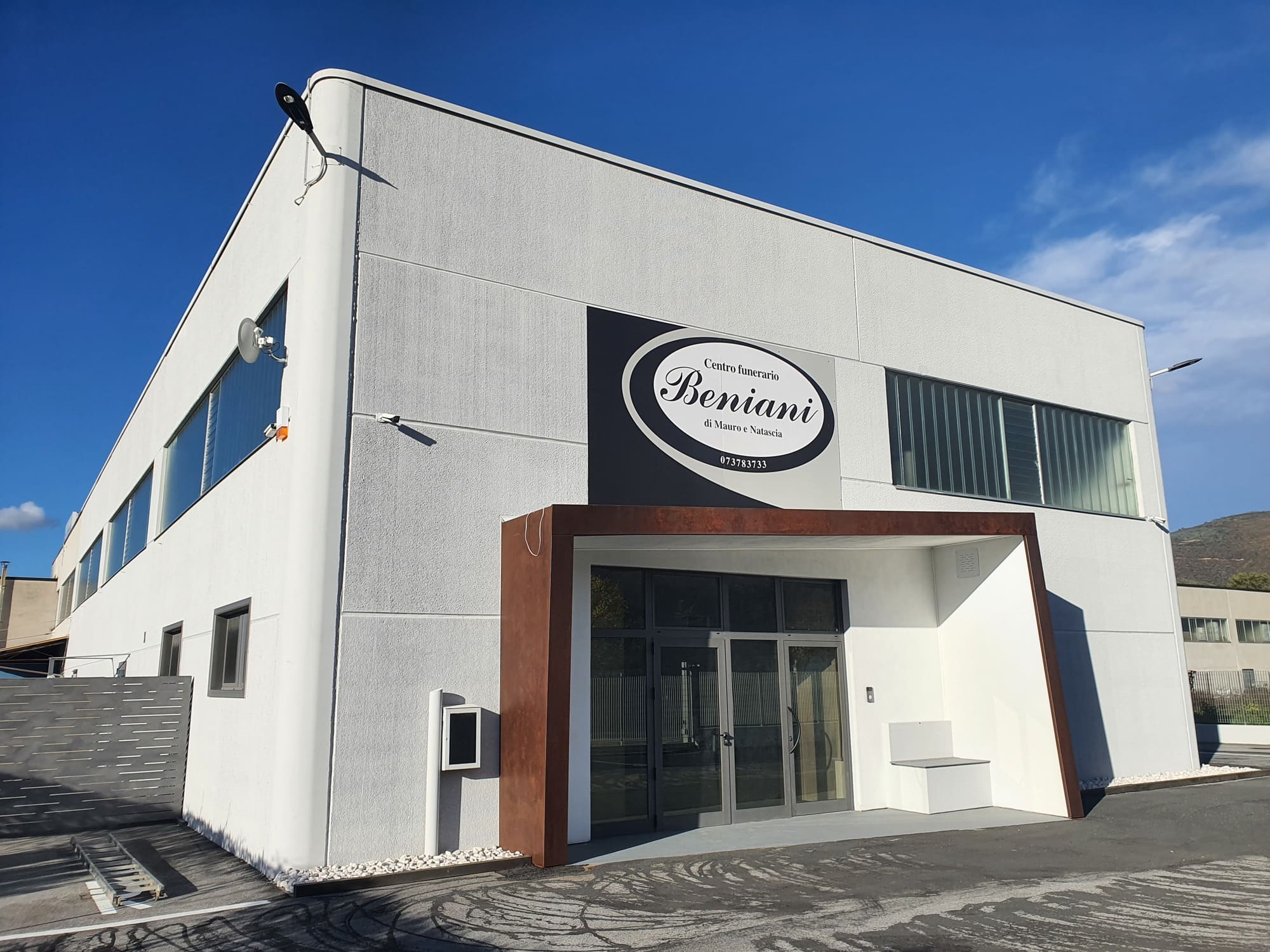 onoranze funebri cerreto d'esi